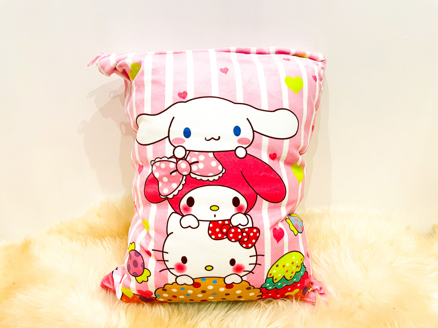 Hello Kitty Plushee Pillow